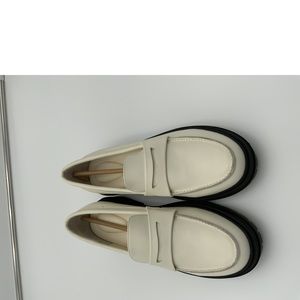 Quince  Italian Leather Lug Sole Loafer Bone 8 NEW